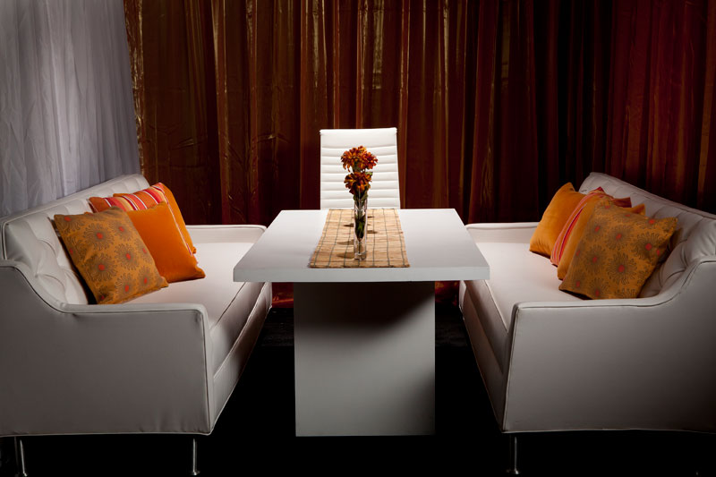 banquette dining seating