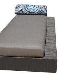 Daybeds & Loungers